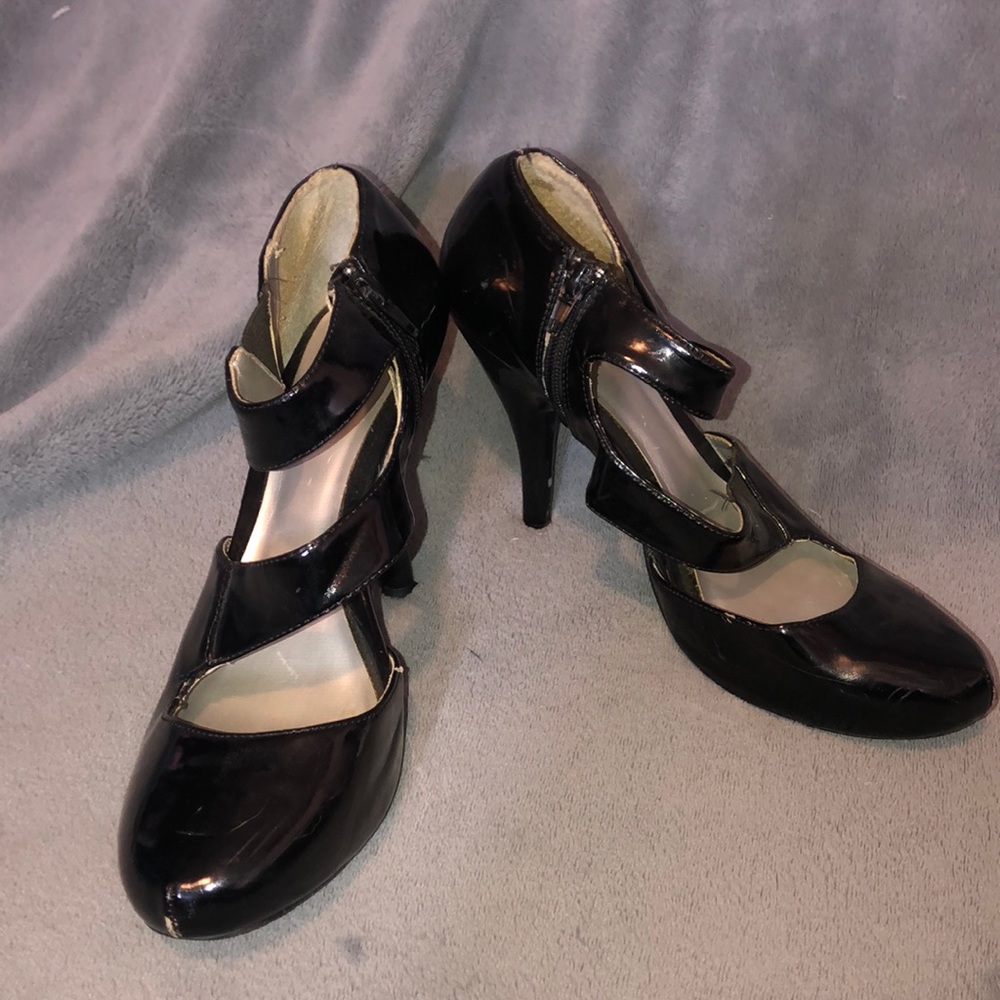 Black heels